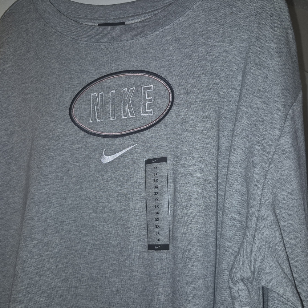 Nike Men's Heather Gray Short Sleeve Tee